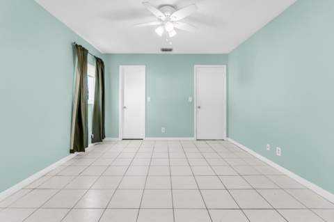 3360 NE Rossi Court, West Palm Beach FL - photo 7 of 47