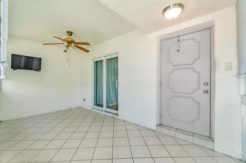 3360 NE Rossi Court, West Palm Beach FL - photo 10 of 47