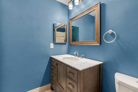 3360 NE Rossi Court, West Palm Beach FL - photo 21 of 47