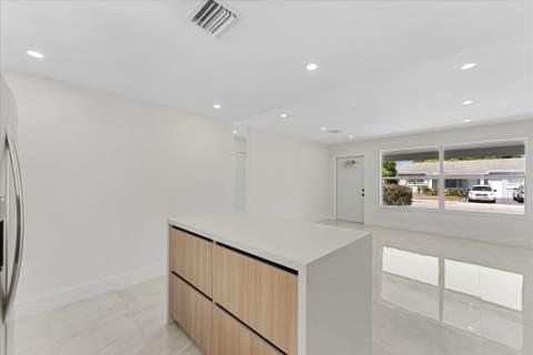 824 S F Street, Lake Worth FL - photo 12 of 28