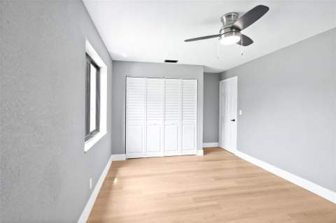 2146 Nova Village Drive, Davie FL - photo 20 of 43