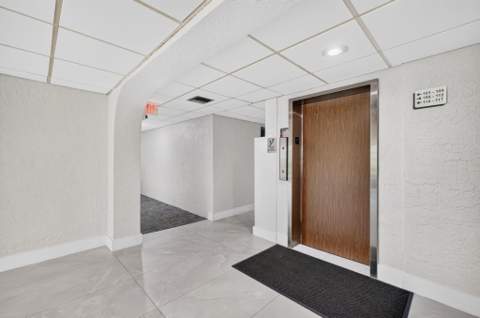 3004 NE 5th Terrace #216-c, Wilton Manors FL - photo 12 of 53