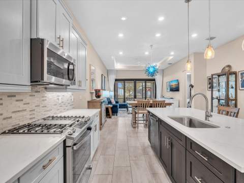 7457 S Blue Spring Drive, Parkland FL - photo 11 of 66