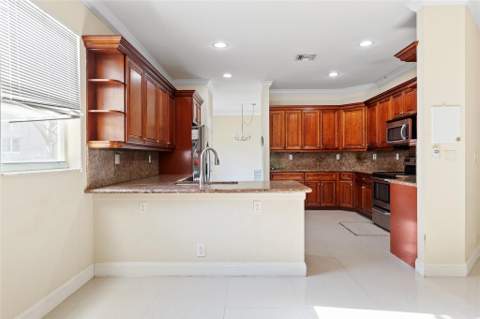 7400 NW 70th Avenue, Parkland FL - photo 18 of 26