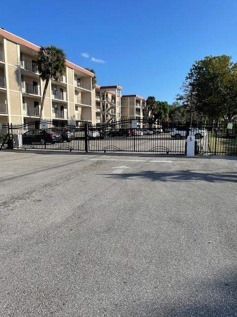 1 bedroom Condominium at 2649 NW 48th Terrace #433, Cypress Chase Condo No 8, Lauderdale Lakes — photo 3