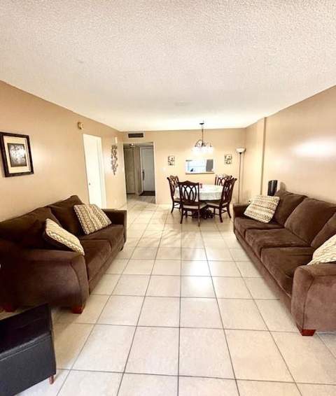 2649 NW 48th Terrace #433, Lauderdale Lakes FL - photo 6 of 38