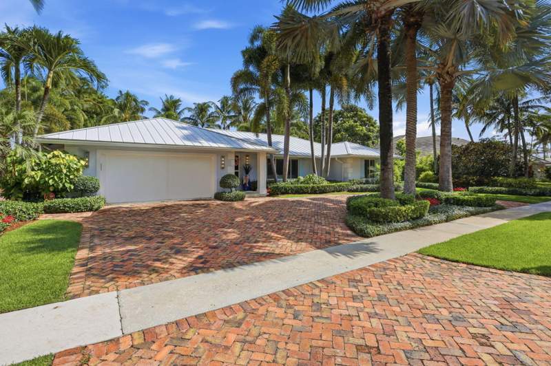 5 bedroom Single Family Residence at 2151 NW 30th Road, Boca Raton Bath & Tennis Club, Boca Raton — photo 4