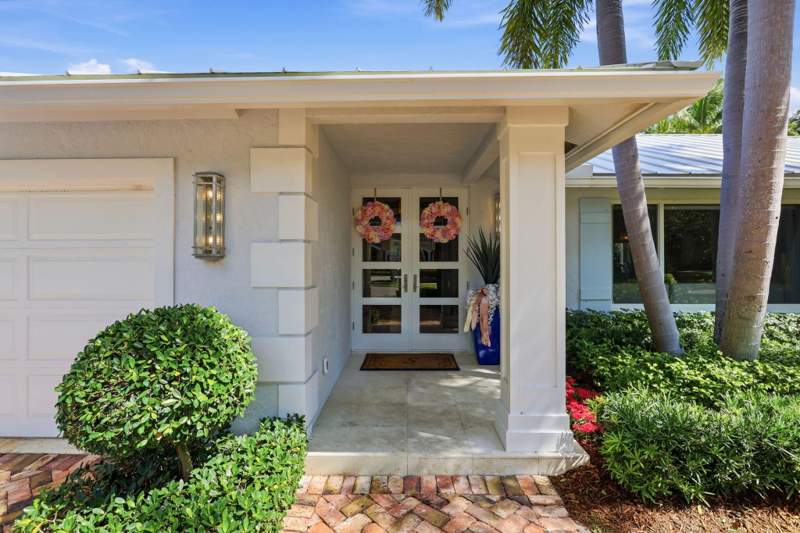 5 bedroom Single Family Residence at 2151 NW 30th Road, Boca Raton Bath & Tennis Club, Boca Raton — photo 3