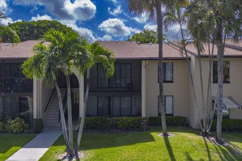 610 Sea Pine Way #B2, Greenacres FL - photo 19 of 32