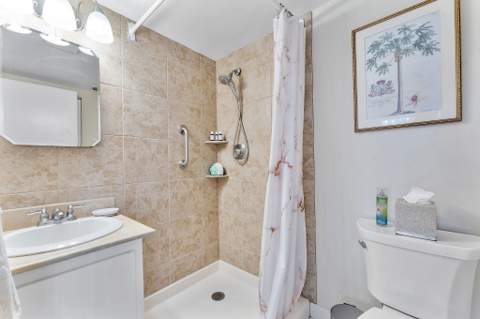 1041 Orange Terrace #104, Delray Beach FL - photo 12 of 36
