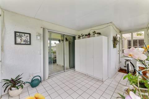 1041 Orange Terrace #104, Delray Beach FL - photo 23 of 36