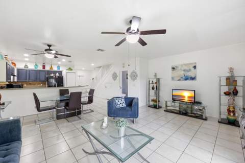 13352 Georgian Court, Wellington FL - photo 9 of 32