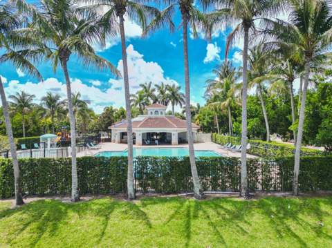 3133 Laurel Ridge Circle, Riviera Beach FL - photo 24 of 26
