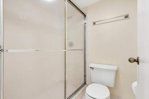 950 S Kanner Highway #402, Stuart FL - photo 18 of 24