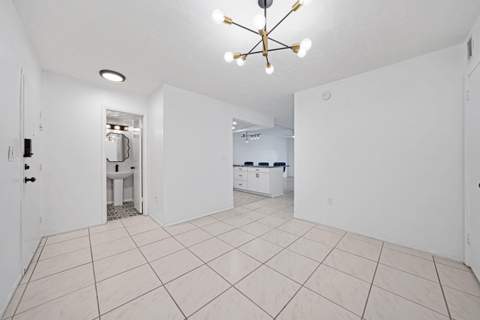 7100 NW 17th Street #220, Plantation FL - photo 8 of 34