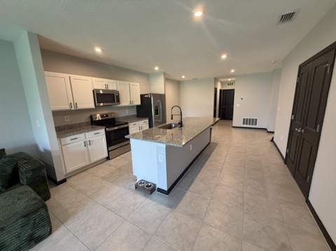 845 Persimmon Place, Fort Pierce FL - photo 22 of 40