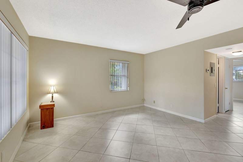 2 bedroom Condominium at 638 Snug Harbor Drive #E11, Snug Harbor Gardens Condo, Boynton Beach — photo 5