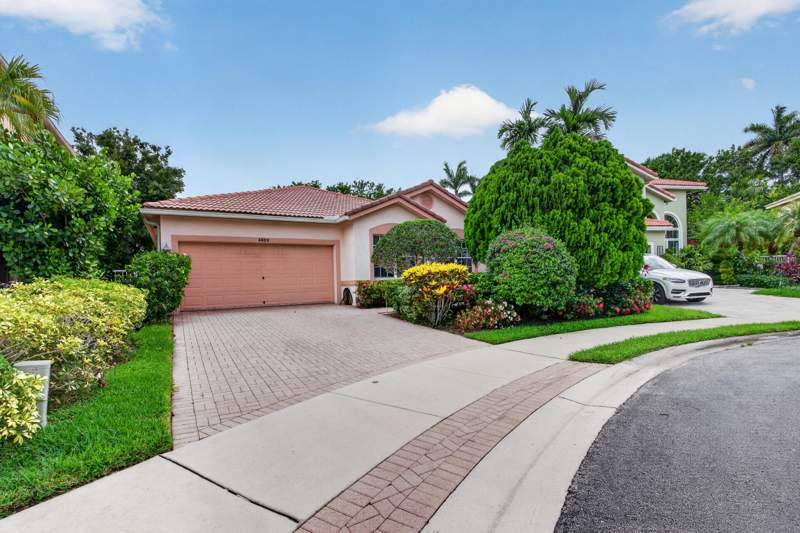 4 bedroom Single Family Residence at 4889 N Classical Boulevard, Winterplace, Delray Beach — photo 3