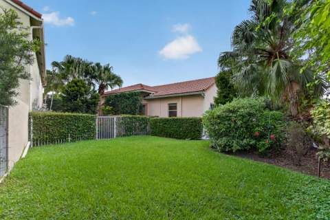 4889 N Classical Boulevard, Delray Beach FL - photo 17 of 69