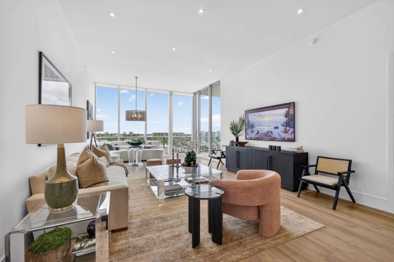 2 bedroom Condominium at 220 Lake Shore Drive #613, Nautilus 220 Condo, Lake Park — photo 3
