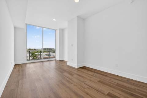 220 Lake Shore Drive #617, Lake Park FL - photo 18 of 59