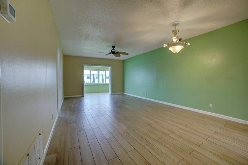 2 bedroom Condominium at 1118 Lake Terrace #204, Leisureville Lake Condo, Boynton Beach — photo 5