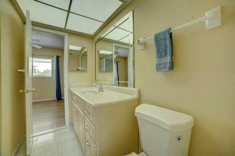 1118 Lake Terrace #204, Boynton Beach FL - photo 12 of 30