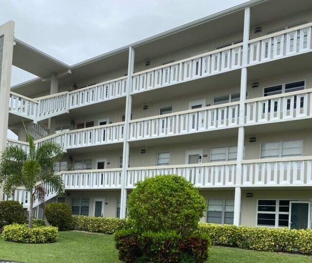 2 bedroom Condominium at 296 Grantham F #F, Grantham F Condo, Deerfield Beach — photo 3