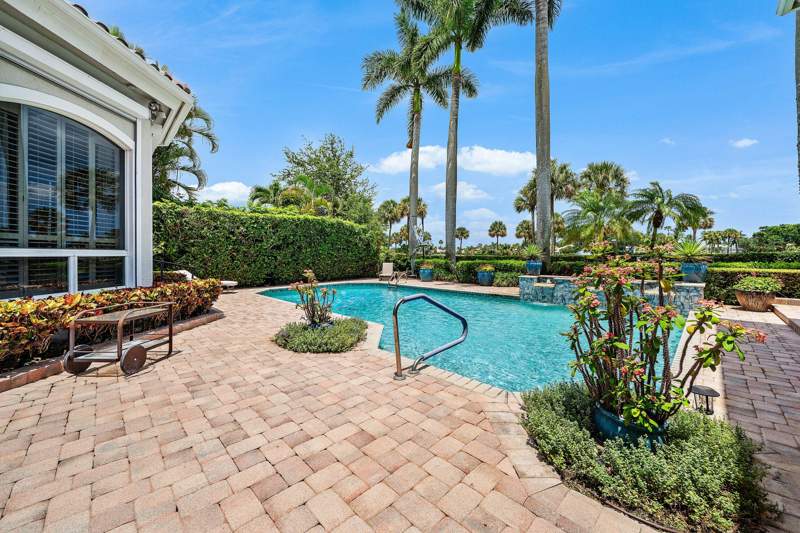 4 bedroom Single Family Residence at 61 St George Place, BallenIsles , Palm Beach Gardens — photo 3