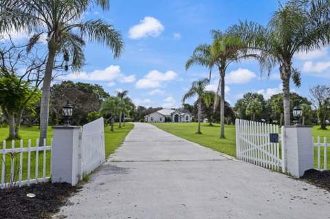 4800 Christensen Road, Fort Pierce FL - photo 7 of 45