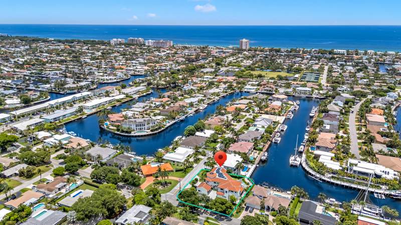8 bedroom Single Family Residence at 2300 NE 34th Court, Lighthouse Point 6th Sec, Lighthouse Point — photo 4