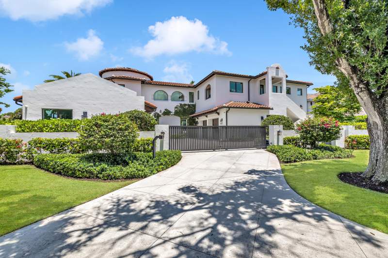 8 bedroom Single Family Residence at 2300 NE 34th Court, Lighthouse Point 6th Sec, Lighthouse Point — photo 3