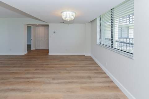 1605 S Us Highway 1 #M1-403, Jupiter FL - photo 6 of 34