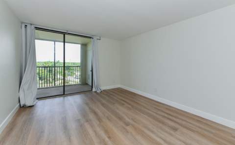 1605 S Us Highway 1 #M1-403, Jupiter FL - photo 17 of 34