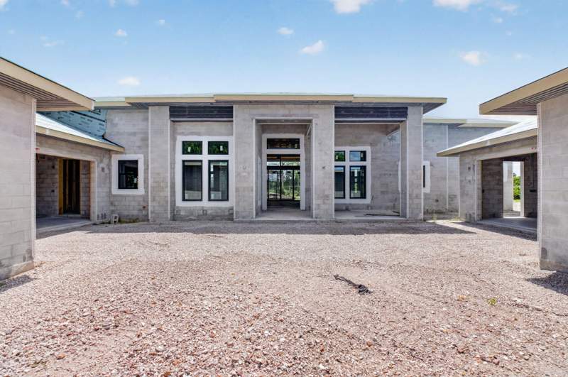 4 bedroom Single Family Residence at 6450 Sugarcane Lane, Homeland, Lake Worth — photo 5