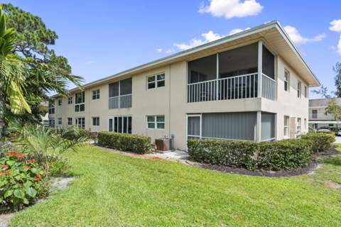 2950 SE Ocean Boulevard #119-6, Stuart FL - photo 24 of 30