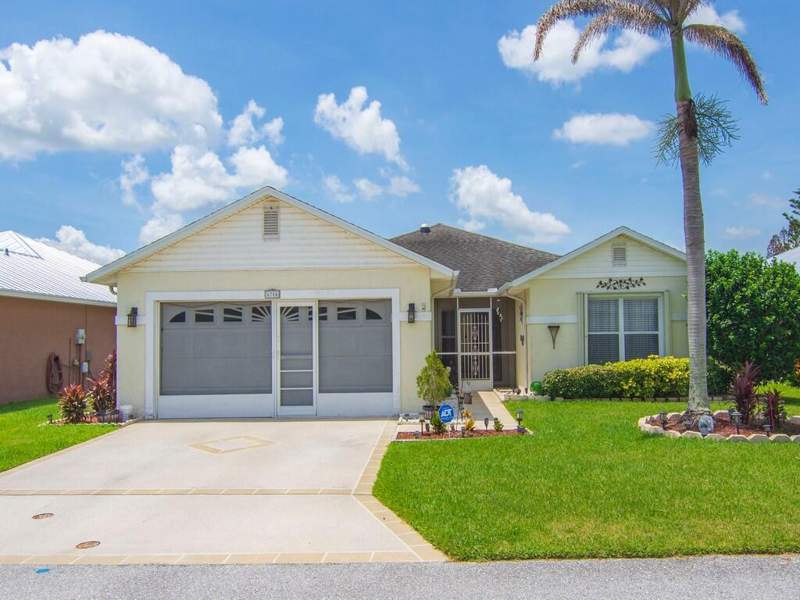 3 bedroom Single Family Residence at 6704 Picante Circle, Spanish Lakes Fairways NE Phase, Fort Pierce — photo 4