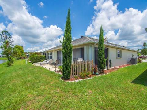 6704 Picante Circle, Fort Pierce FL - photo 12 of 65