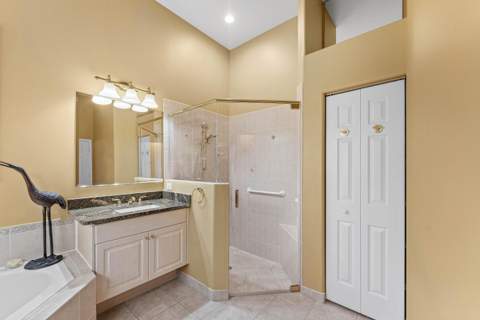 7188 Demedici Circle, Delray Beach FL - photo 23 of 47