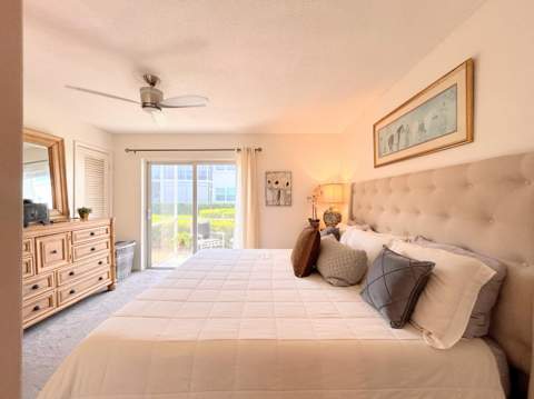 320 Horizons W #103, Boynton Beach FL - photo 8 of 36