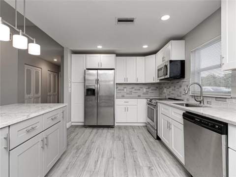 7000 NW 107th Avenue, Tamarac FL - photo 10 of 63