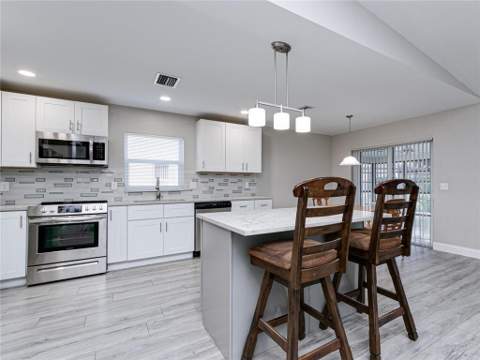 7000 NW 107th Avenue, Tamarac FL - photo 13 of 63