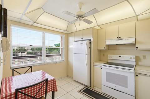3201 Portofino Point #E3, Coconut Creek FL - photo 14 of 32