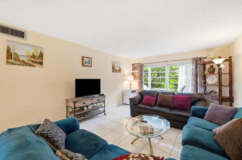 3201 Portofino Point #E3, Coconut Creek FL - photo 17 of 32