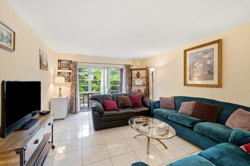2 bedroom Condominium at 3201 Portofino Point #E3, Portofino Village 2-C Condo, Coconut Creek — photo 4