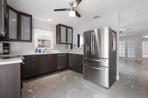 8417 NW 40th Court, Sunrise FL - photo 6 of 28