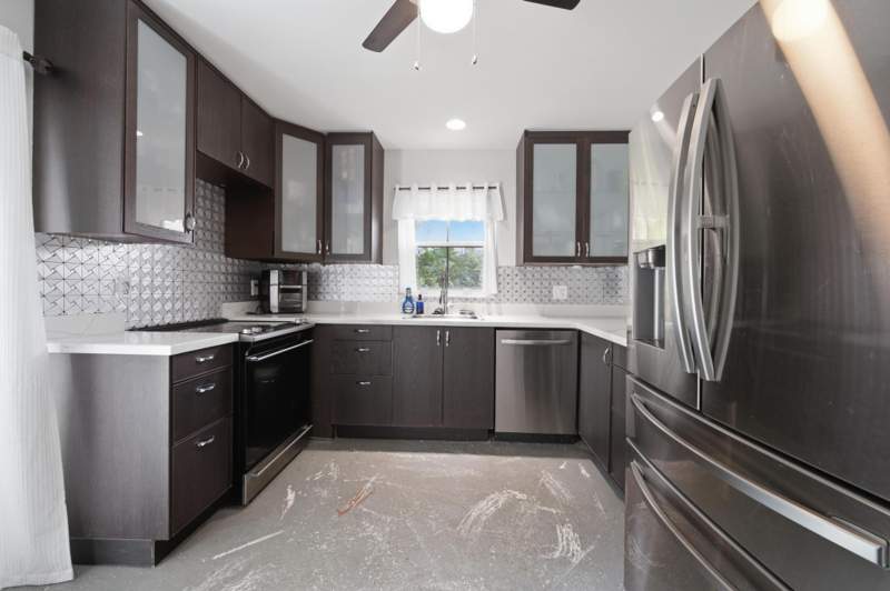 3 bedroom Single Family Residence at 8417 NW 40th Court, Springtree, Sunrise — photo 5