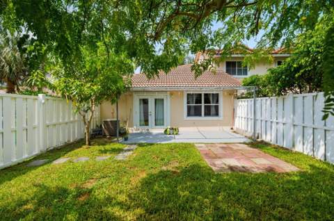 8417 NW 40th Court, Sunrise FL - photo 16 of 28