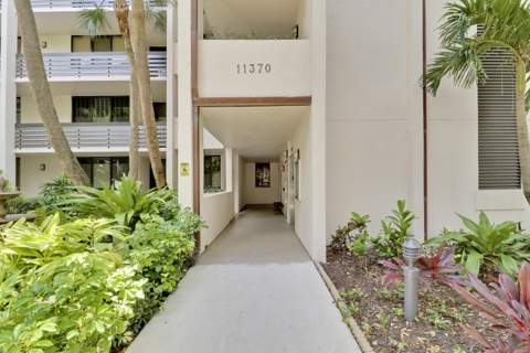 11370 Twelve Oaks Way #416, North Palm Beach FL - photo 6 of 39