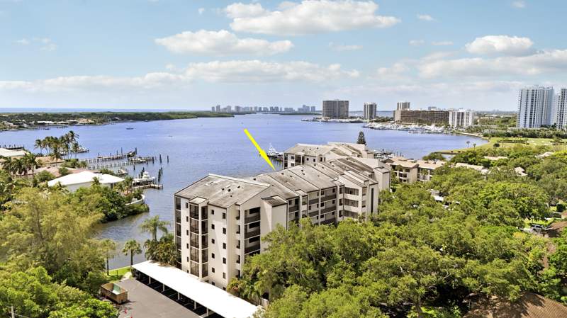 2 bedroom Condominium at 11370 Twelve Oaks Way #416, Marina At Twelve Oaks Condo, North Palm Beach — photo 3